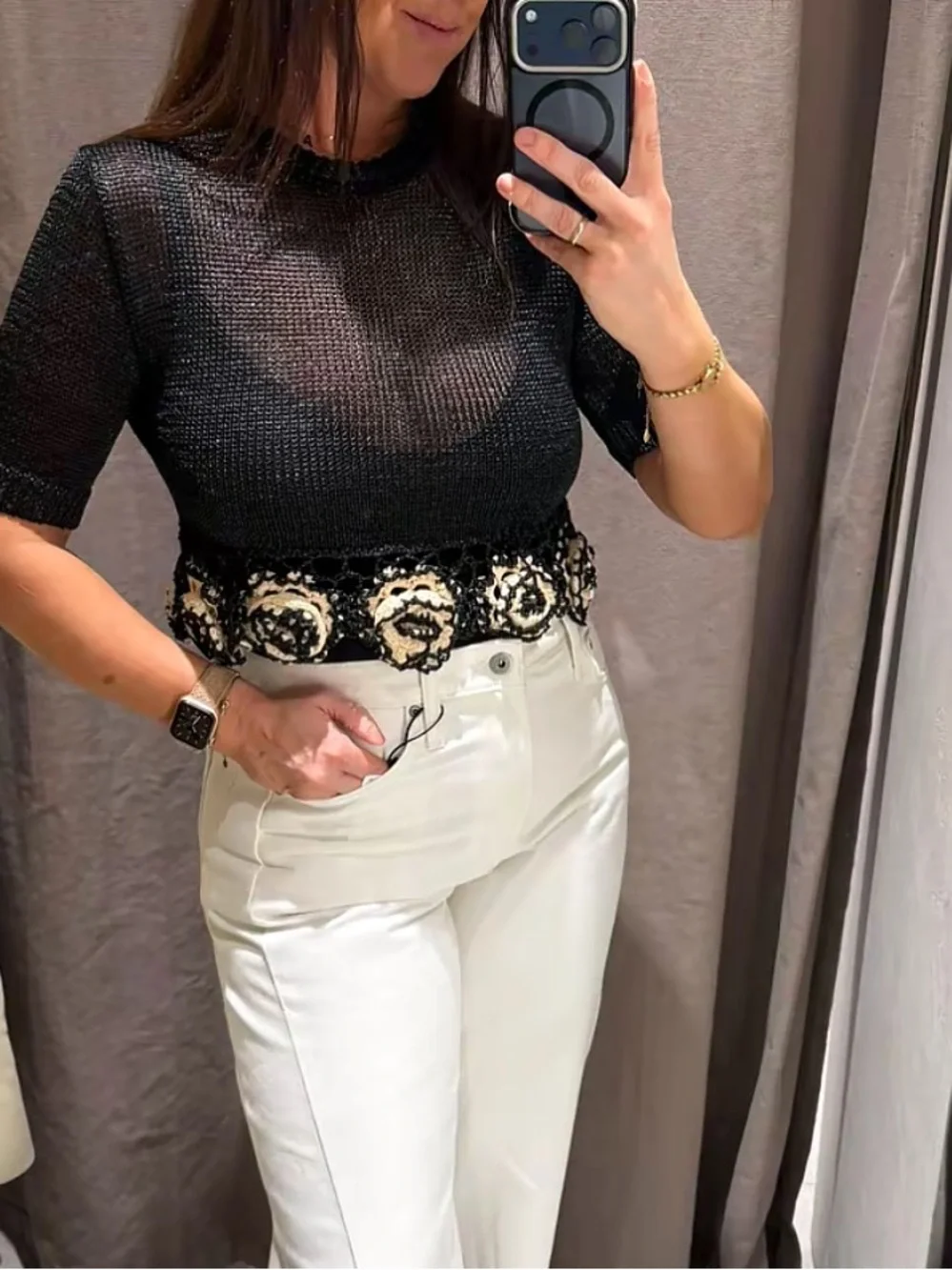 Zara round neck